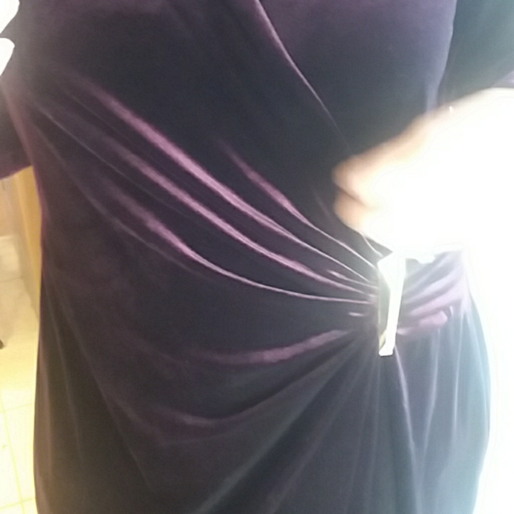 Dress - Picture 2 of 5